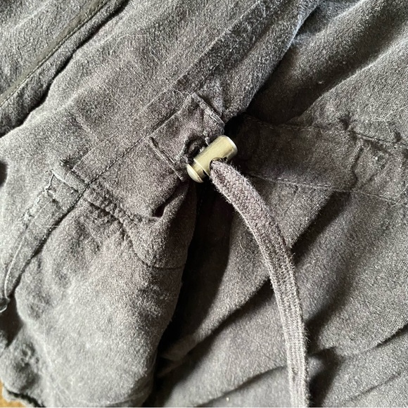 Free People Oversized Linen Shacket - Picture 7 of 9